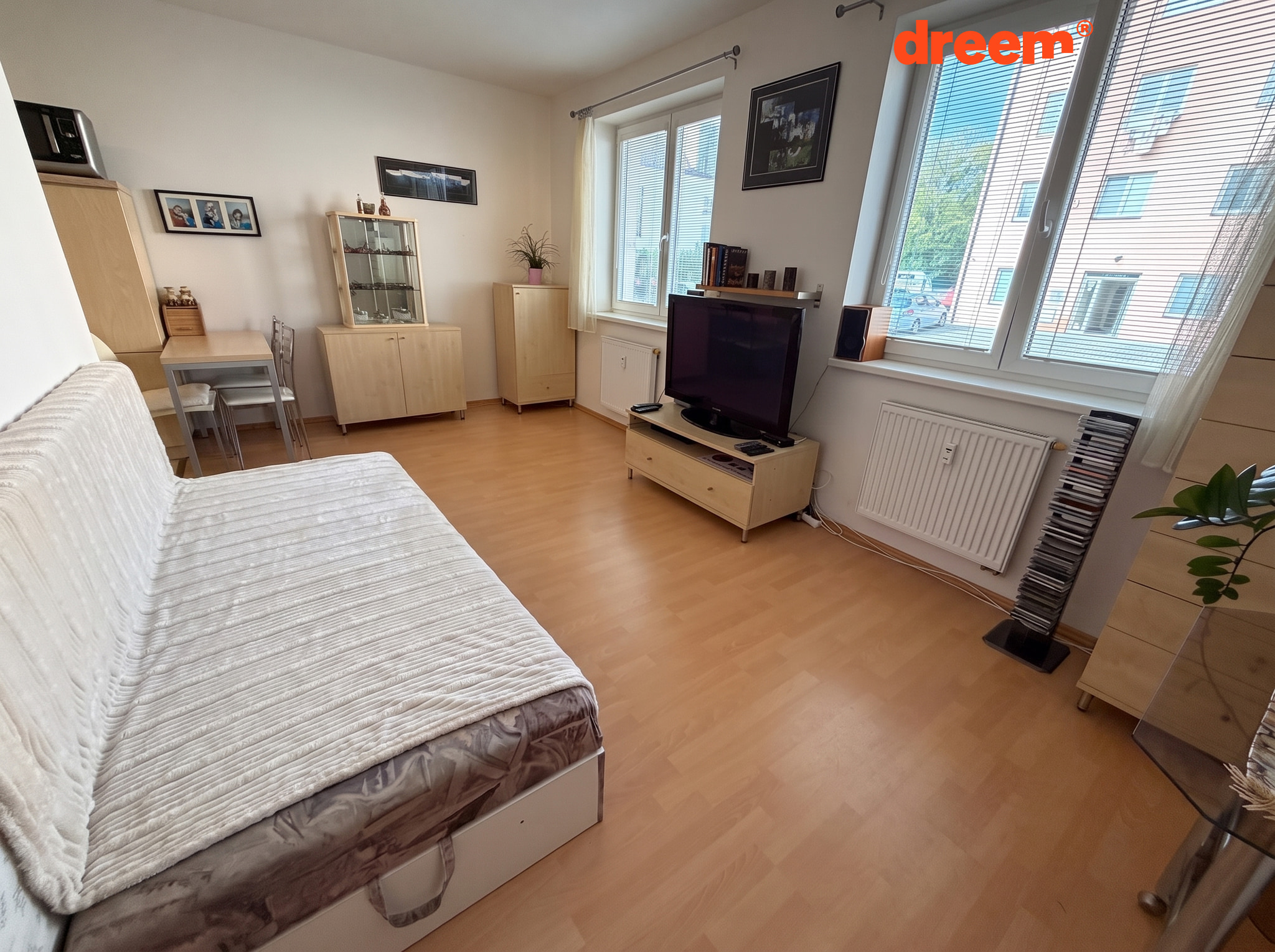 Photo of Barrier-Free Studio Apartment (27 m²) with Dedicated Parking, Šestajovice